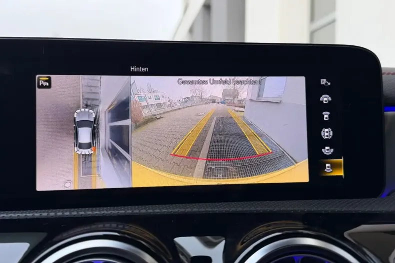 Mercedes-Benz CLA 250 din 2022 cu 49.051 km - oferta MER170887 - foto 31