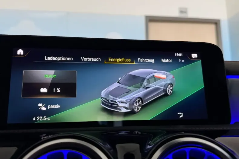 Mercedes-Benz CLA 250 din 2022 cu 49.051 km - oferta MER170887 - foto 40