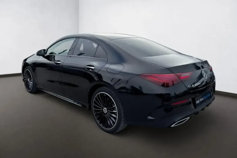 Mercedes-Benz CLA 250 din 2024 cu 24.210 km - oferta MER170888 - foto 2