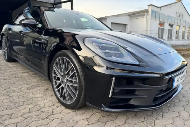 Porsche Panamera din 2026 cu 50 km - oferta POR170892 - foto 1