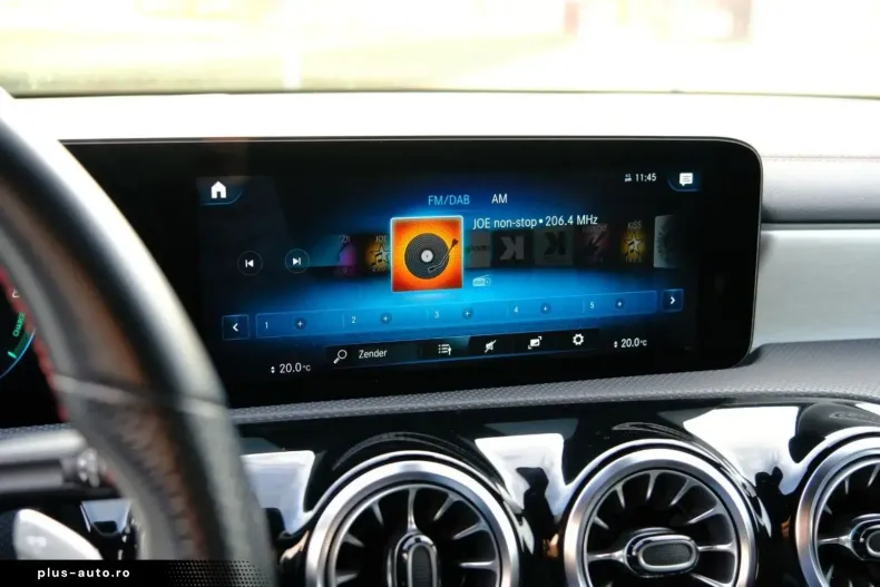 Mercedes-Benz CLA 250 din 2021 cu 86.750 km - oferta MER170895 - foto 18