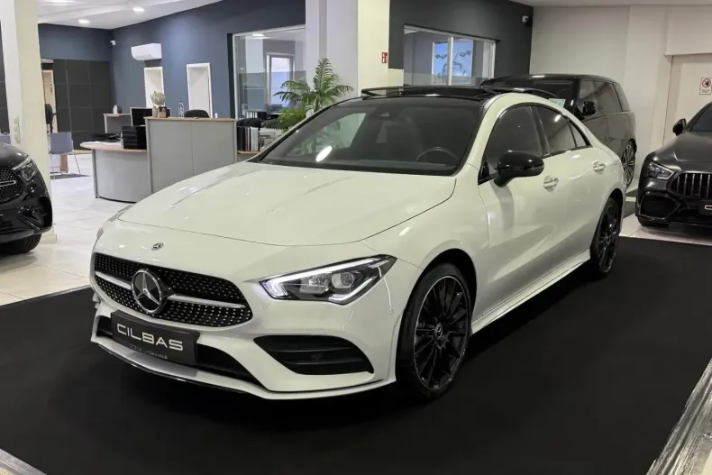 Mercedes-Benz CLA 250 din 2021 cu 25.537 km - oferta MER170897 - foto 1