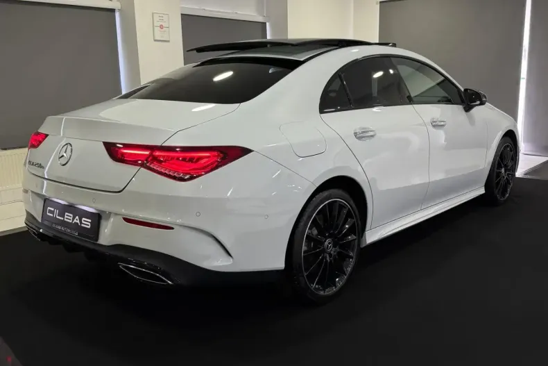 Mercedes-Benz CLA 250 din 2021 cu 25.537 km - oferta MER170897 - foto 6