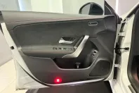 Mercedes-Benz CLA 250 din 2021 cu 25.537 km - oferta MER170897 - foto 10