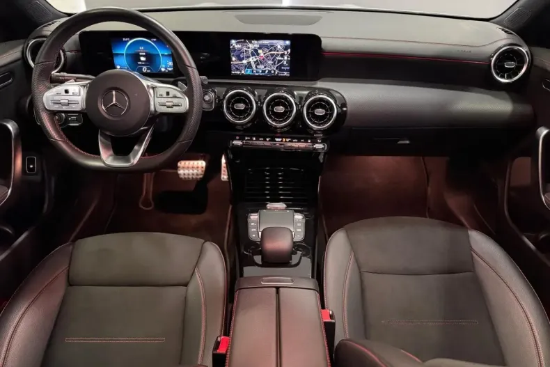 Mercedes-Benz CLA 250 din 2021 cu 25.537 km - oferta MER170897 - foto 22