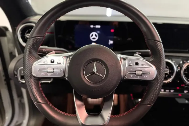 Mercedes-Benz CLA 250 din 2021 cu 25.537 km - oferta MER170897 - foto 34