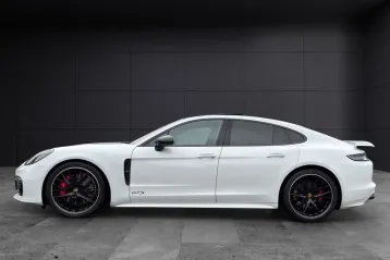 Porsche Panamera din 2023 - oferta POR170899