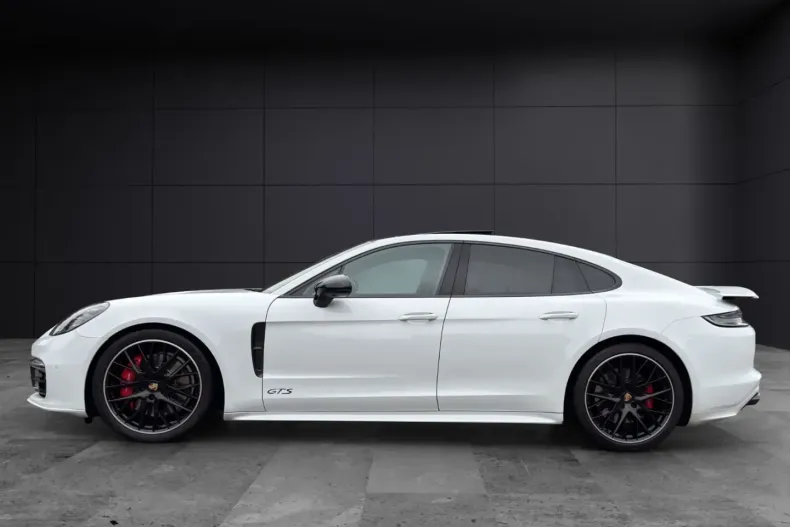 Porsche Panamera din 2023 cu 36.081 km - oferta POR170899 - foto 1