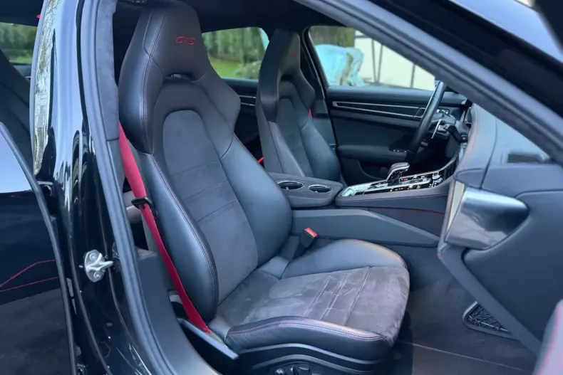 Porsche Panamera din 2022 cu 36.850 km - oferta POR170900 - foto 2