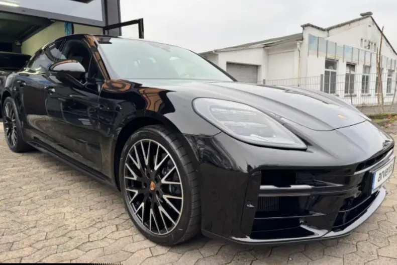 Porsche Panamera din 2026 cu 50 km - oferta POR170902 - foto 1