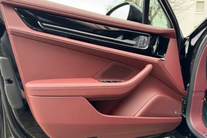 Porsche Panamera din 2026 cu 50 km - oferta POR170902 - foto 10