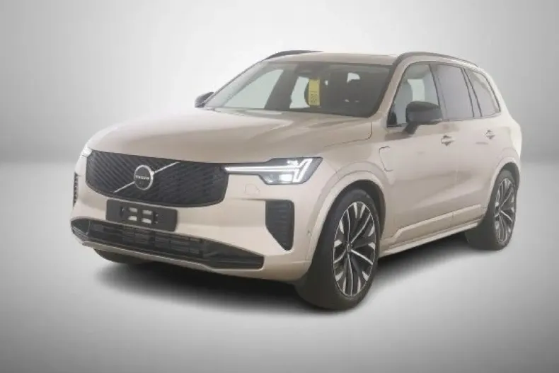 Volvo XC90 din 2025 cu 15.000 km - oferta VOL170905 - foto 1