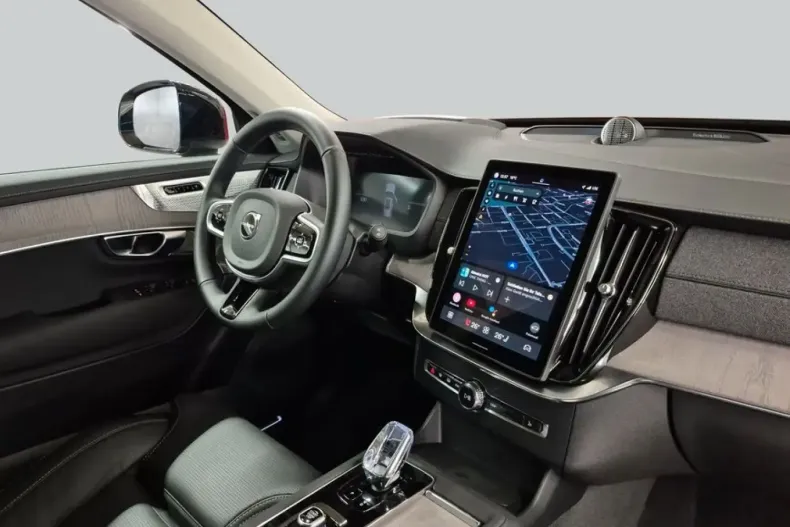 Volvo XC90 din 2025 cu 18.272 km - oferta VOL170906 - foto 12