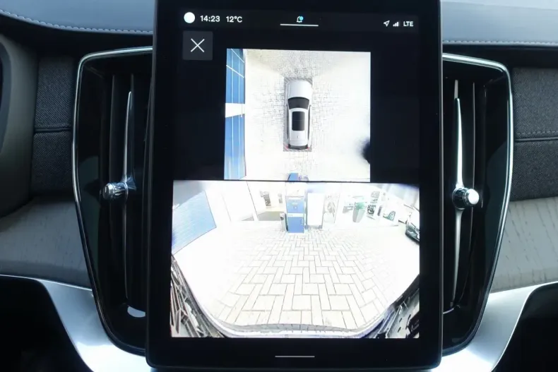 Volvo XC90 din 2025 cu 23.690 km - oferta VOL170908 - foto 15