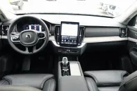 Volvo XC90 din 2025 cu 19.800 km - oferta VOL170911 - foto 12