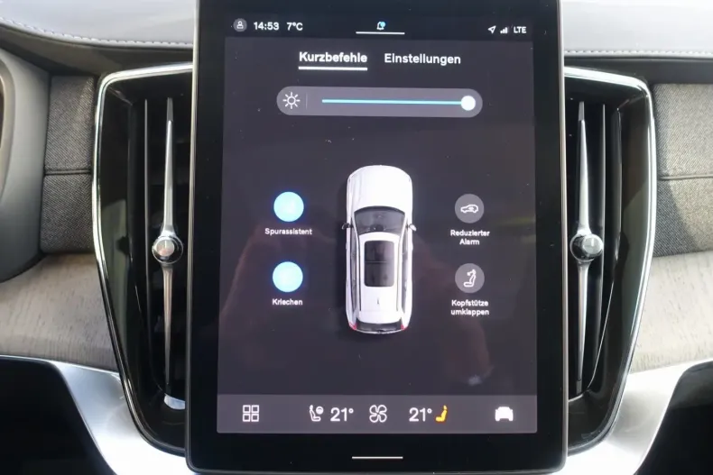 Volvo XC90 din 2025 cu 24.990 km - oferta VOL170912 - foto 20