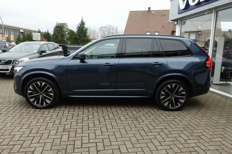 Volvo XC90 din 2025 cu 26.600 km - oferta VOL170914 - foto 6
