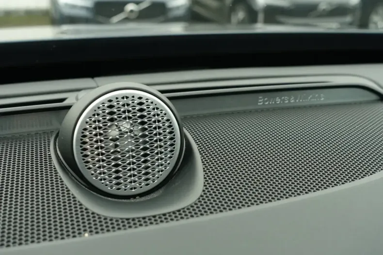 Volvo XC90 din 2025 cu 26.600 km - oferta VOL170914 - foto 17