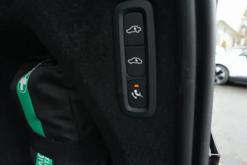 Volvo XC90 din 2025 cu 26.600 km - oferta VOL170914 - foto 28