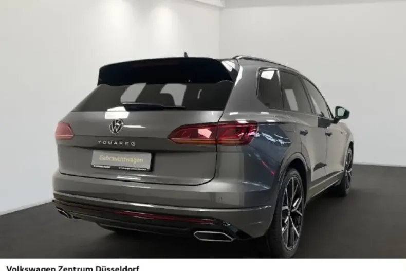 Volkswagen Touareg din 2022 cu 52.074 km - oferta VOL170915 - foto 3