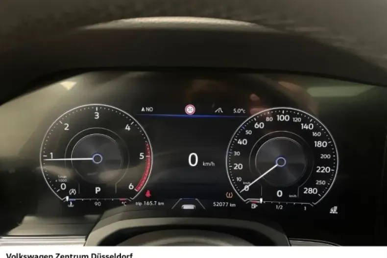 Volkswagen Touareg din 2022 cu 52.074 km - oferta VOL170915 - foto 15