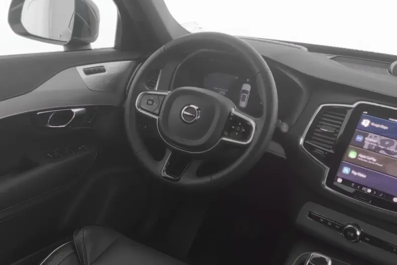 Volvo XC90 din 2024 cu 12.100 km - oferta VOL170916 - foto 5