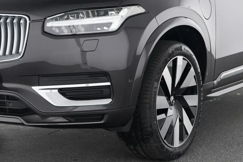 Volvo XC90 din 2024 cu 12.100 km - oferta VOL170916 - foto 9