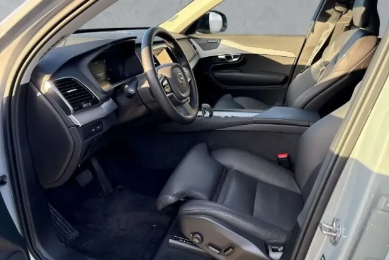 Volvo XC90 din 2024 cu 19.010 km - oferta VOL170918 - foto 11