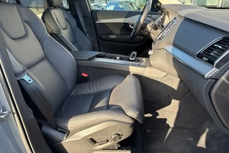 Volvo XC90 din 2024 cu 19.010 km - oferta VOL170918 - foto 18