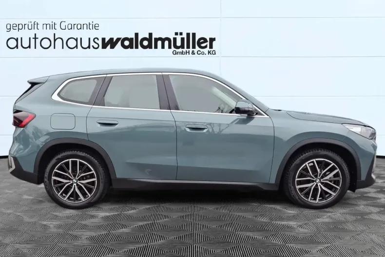 BMW iX1 din 2022 cu 69.554 km - oferta BMW170920 - foto 4