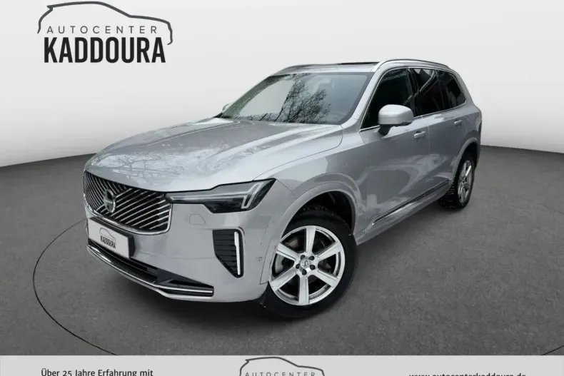 Volvo XC90 din 2025 cu 22.034 km - oferta VOL170921 - foto 1