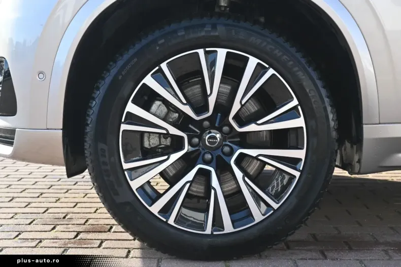Volvo XC90 din 2023 cu 37.800 km - oferta VOL170922 - foto 5