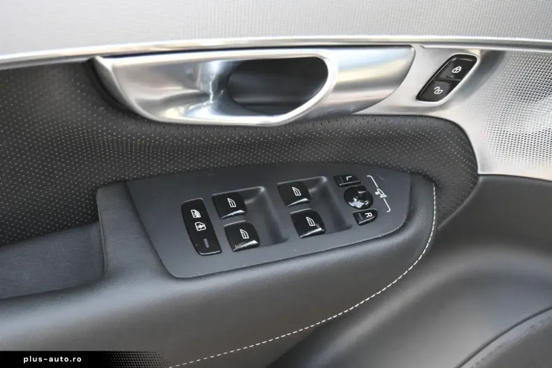 Volvo XC90 din 2023 cu 37.800 km - oferta VOL170922 - foto 14