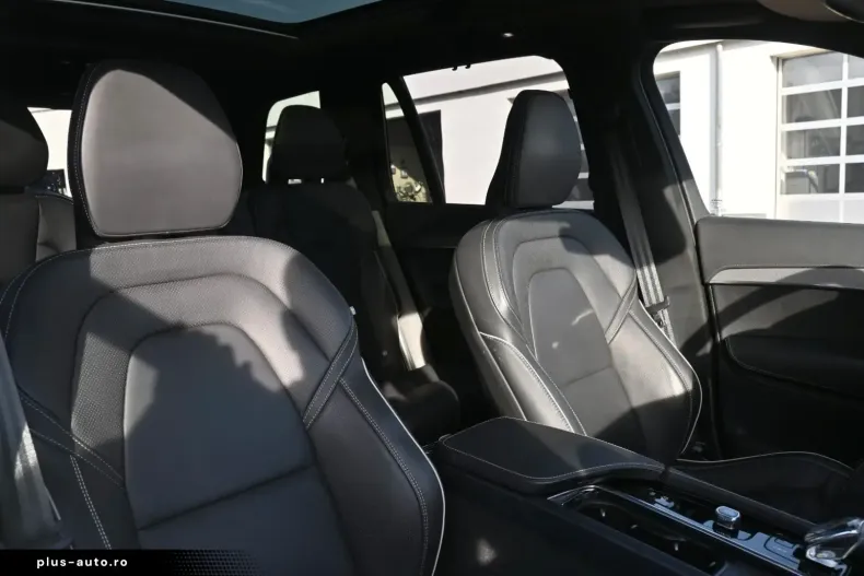 Volvo XC90 din 2023 cu 37.800 km - oferta VOL170922 - foto 25