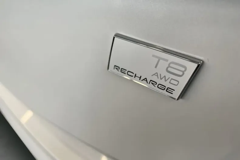 Volvo XC90 din 2024 cu 27.458 km - oferta VOL170924 - foto 29