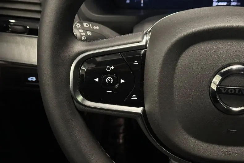 Volvo XC90 din 2024 cu 54.000 km - oferta VOL170926 - foto 20