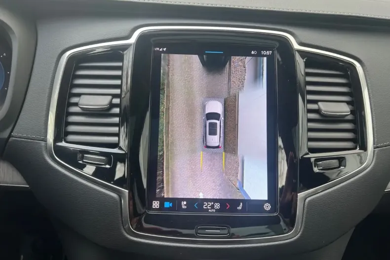 Volvo XC90 din 2023 cu 25.000 km - oferta VOL170928 - foto 24