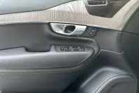 Volvo XC90 din 2023 cu 27.441 km - oferta VOL170929 - foto 11