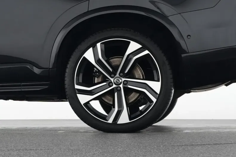 Volvo XC90 din 2022 cu 82.100 km - oferta VOL170930 - foto 21