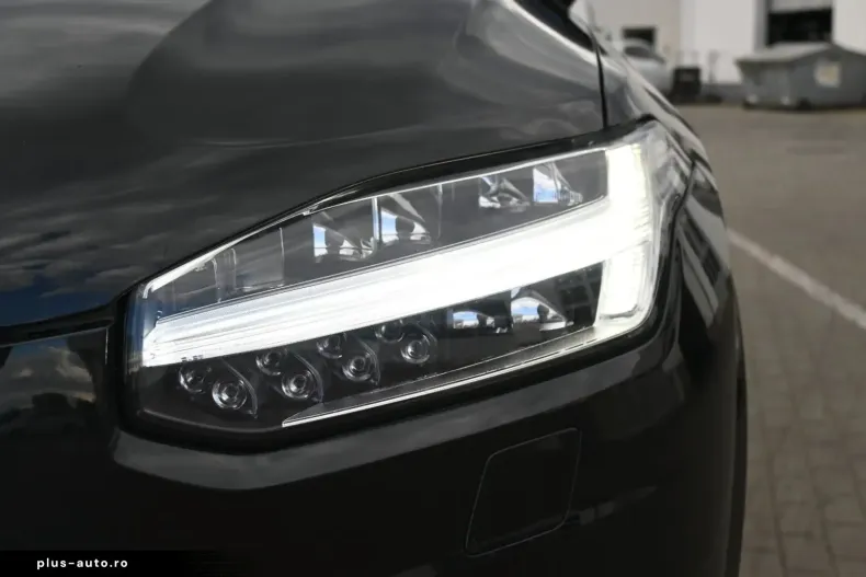 Volvo XC90 din 2023 cu 52.800 km - oferta VOL170931 - foto 10