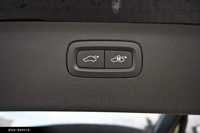Volvo XC90 din 2023 cu 52.800 km - oferta VOL170931 - foto 18