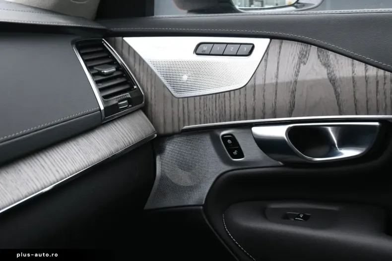Volvo XC90 din 2022 cu 61.955 km - oferta VOL170932 - foto 23