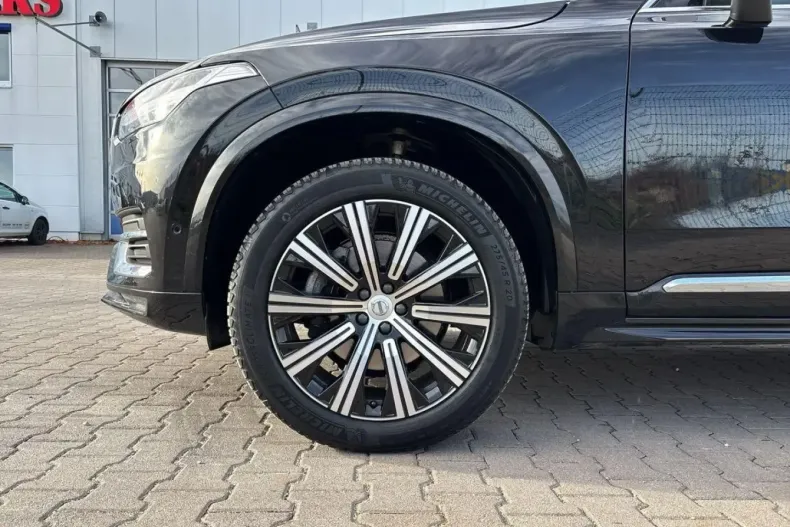 Volvo XC90 din 2023 cu 82.196 km - oferta VOL170934 - foto 9