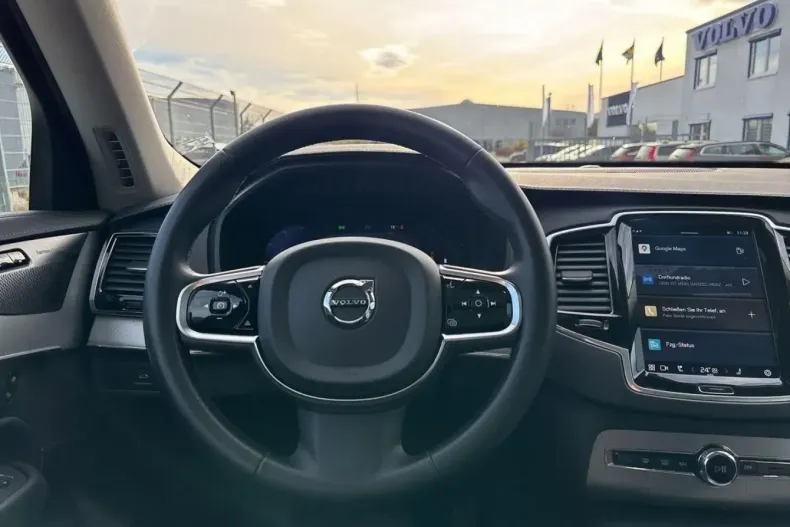 Volvo XC90 din 2023 cu 82.196 km - oferta VOL170934 - foto 11