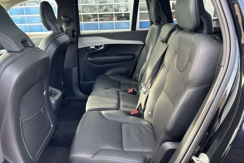 Volvo XC90 din 2023 cu 82.196 km - oferta VOL170934 - foto 14