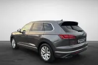 Volkswagen Touareg din 2023 cu 39.834 km - oferta VOL170937 - foto 3