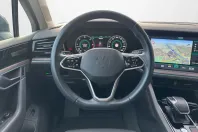 Volkswagen Touareg din 2023 cu 39.834 km - oferta VOL170937 - foto 8