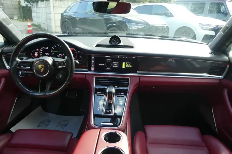 Porsche Panamera din 2021 cu 76.211 km - oferta POR170938 - foto 2