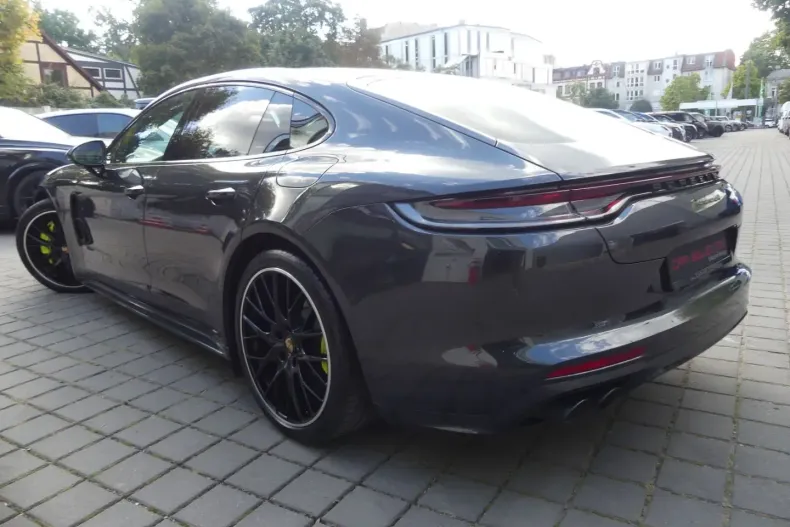 Porsche Panamera din 2021 cu 76.211 km - oferta POR170938 - foto 4