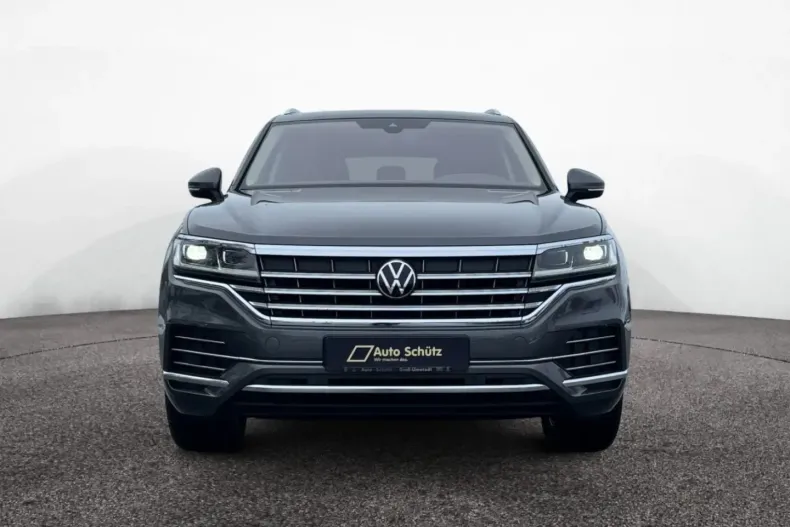 Volkswagen Touareg din 2023 cu 52.875 km - oferta VOL170939 - foto 8